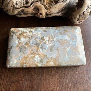 Gorgeous! Vintage Abstract Decorative Earrings Holder Travel Case